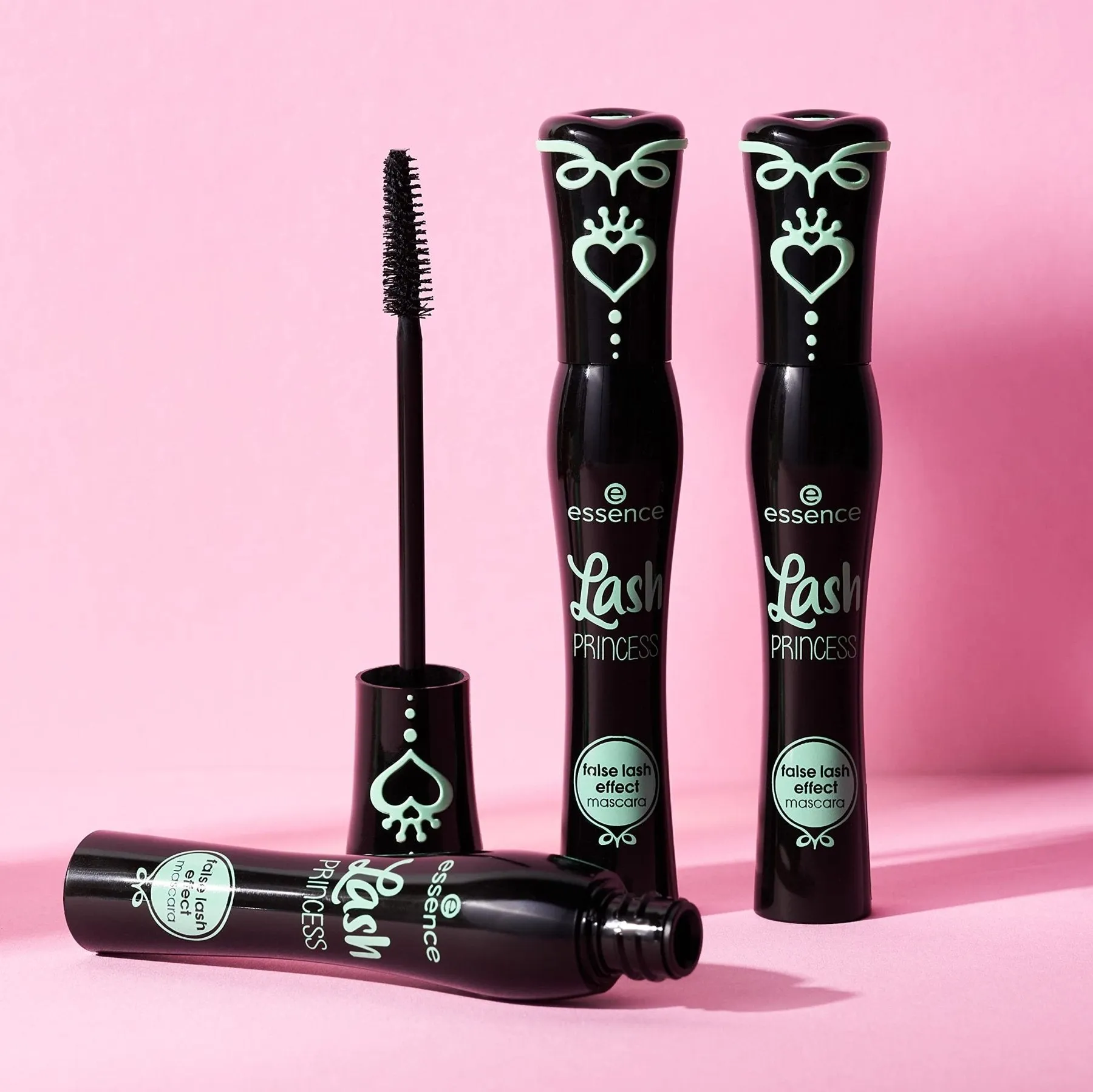 False-Lash Effect Mascara | Essence