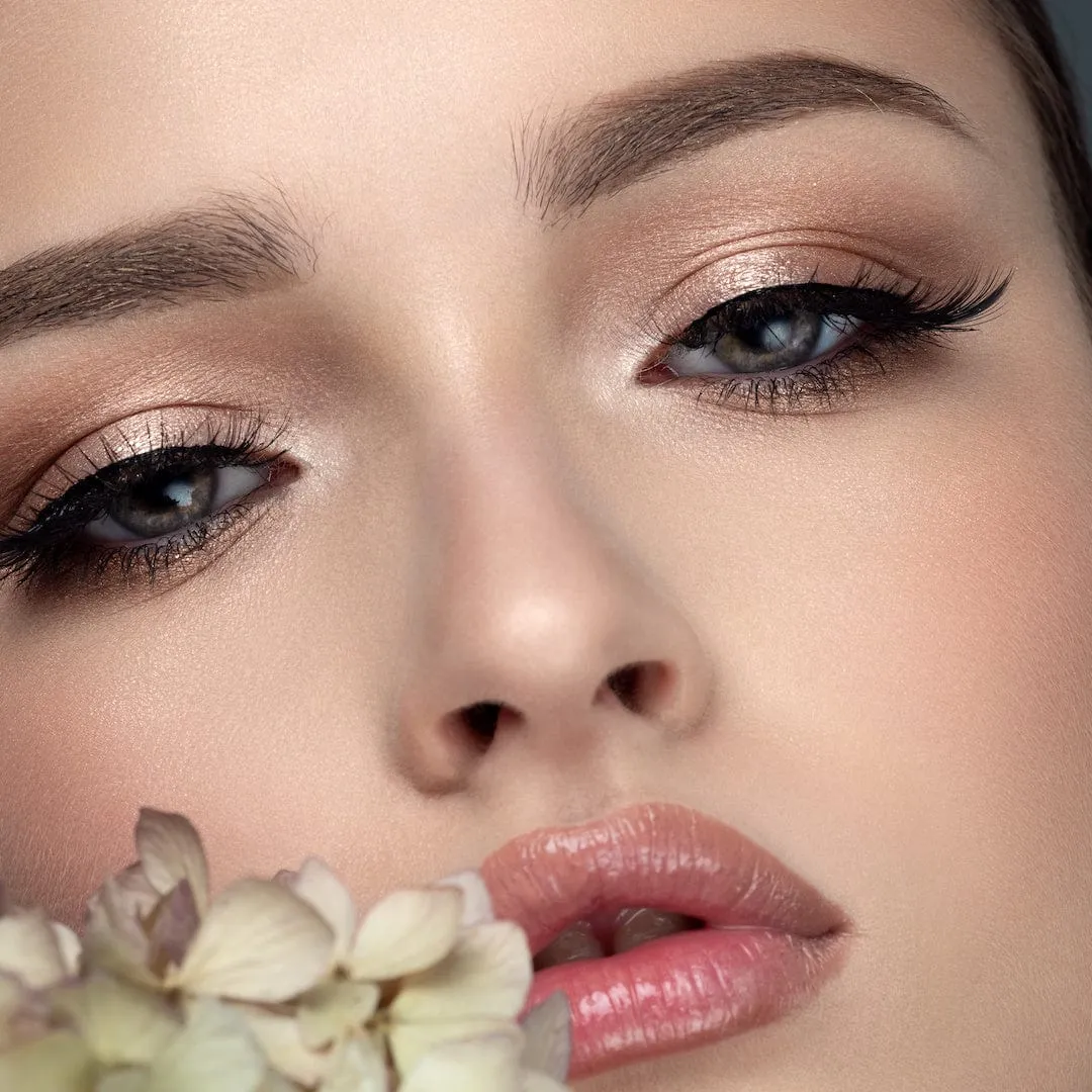 Lovers Rosee & Grey Lust Haves Eye Shadow  Kits Duo